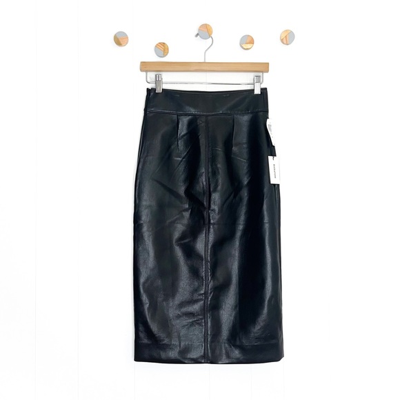 Babaton Dresses & Skirts - NWT Aritzia Babaton Pegu Faux Leather Pencil Skirt